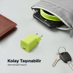 Ttec SmartCharger GAN 20W PD Seyahat Hızlı Şarj Aleti + USB-C - Lightning 120cm Kablo Neon