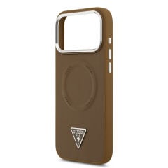 Apple iPhone 17 Pro Kılıf Guess Orjinal Lisanslı M-safe Şarj Özellikli PU Deri Metal Kamera Çerçeveli Üçgen Logolu Kapak Kahverengi