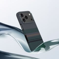 Apple iPhone 17 Pro Max Kılıf M-safe Şarj Özellikli Karbon Fiber Tasarımlı Benks Aurora ArmorPro Kevlar Kılıf